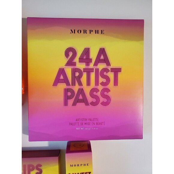 Morphe X Saweetie Collection Eyeshadow Brushes Lips Setting Mist Makeup Set New - Picture 3 of 12